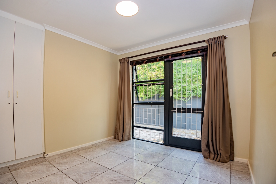 5 Bedroom Property for Sale in De Bron Western Cape